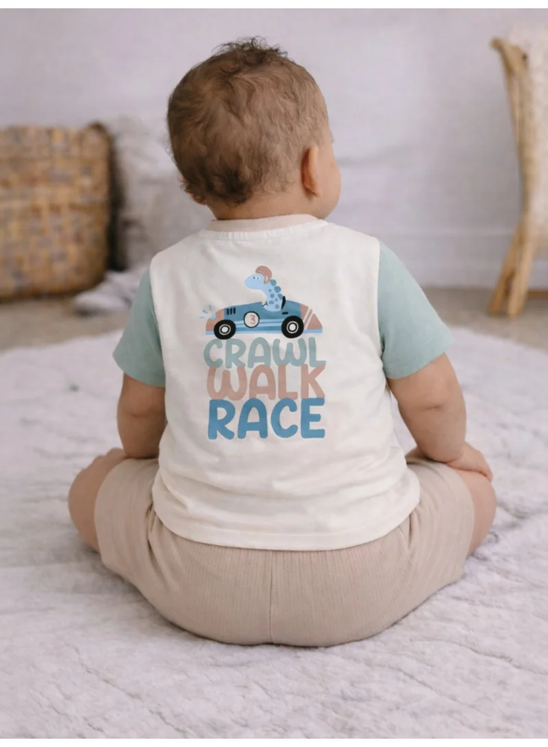 فكتور اند جين Infant Boys’ 2-Piece Set – “Crawl Walk Race” Car Print T-Shirt & Cargo Shorts